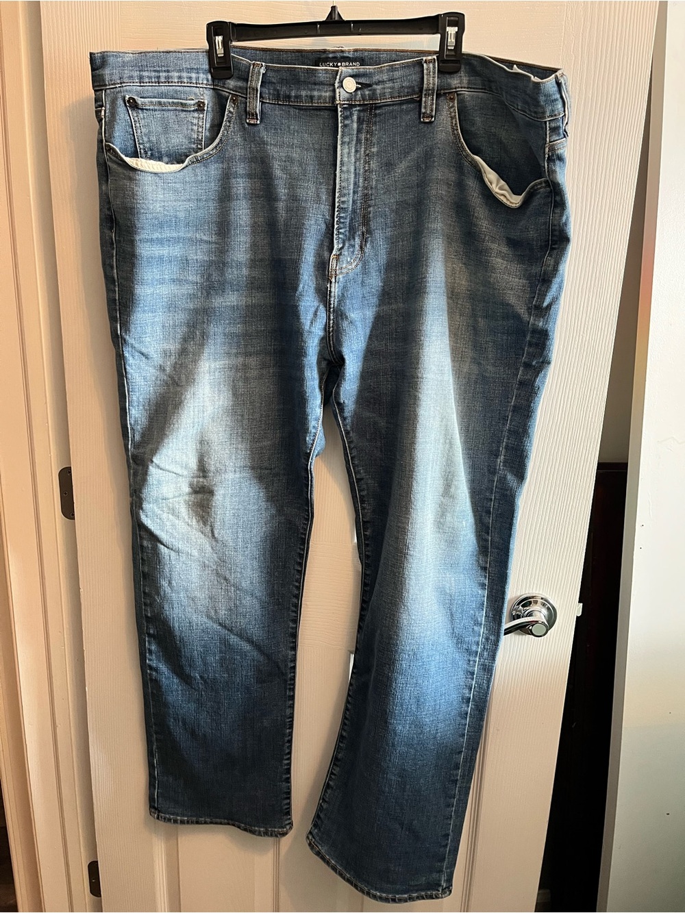Lucky Brand Men's Blue Straight Jeans